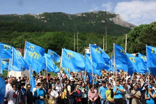 В оккупированном Крыму запретили отметить День крымскотатарского флага автопробегом