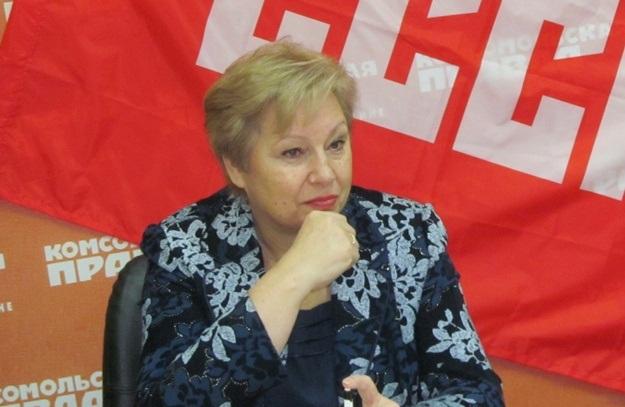 Суд на два месяца арестовал харьковскую коммунистку Александровскую