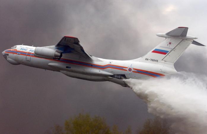 У Росії зник літак МНС із екіпажем з 10 осіб