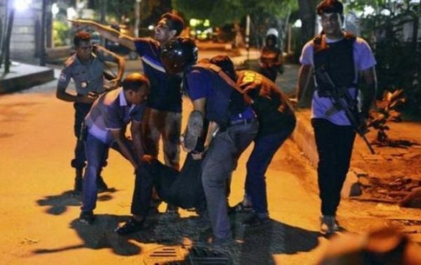 Захоплення бойовиками ресторану в Бангладеш: поліція звільнила близько 20 заручників (ФОТО)
