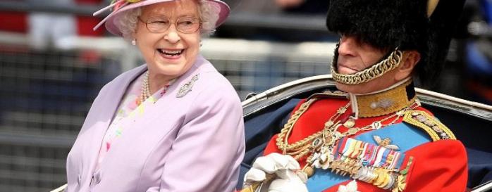 Кризис безжалостен и беспощаден: королева Великобритании сдает комнату во дворце, чтобы заработать денег (ФОТО)