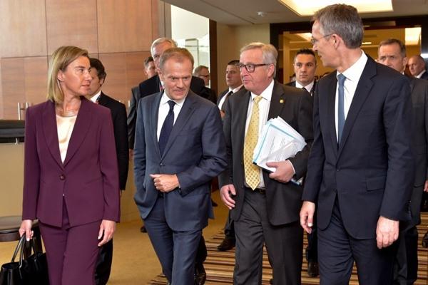 НАТО и ЕС договорились совместно бороться с гибридными угрозами
