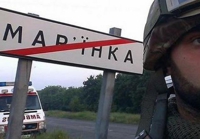 Террористы ударили по КПП в Марьинке и Станице Луганской, ранен пограничник