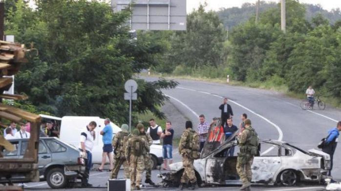 Фігурантів справи про стрілянину в Мукачево залишили під вартою ще на два місяці