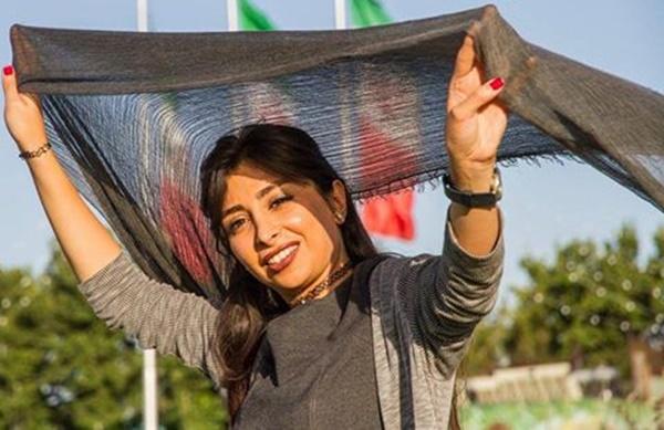 Культурна війна в Ірані: рух проти хіджабу зібрав понад 1 млн прихильників (ФОТО)
