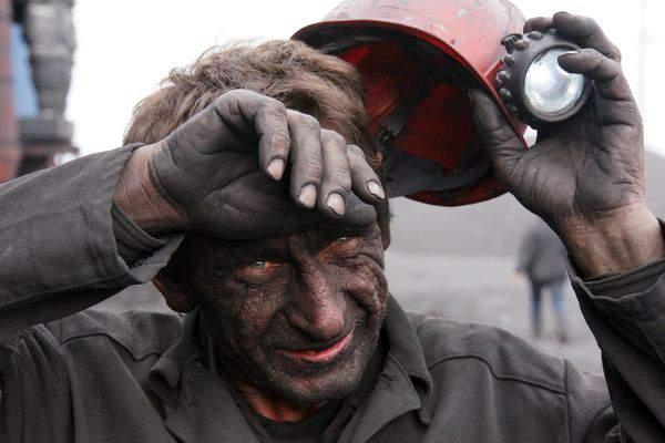 Насалик рассказал о 450 млн грн долга перед шахтерами и приватизации шахт