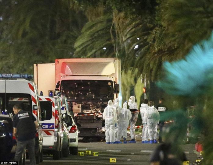 Появилось видео ликвидации террориста в Ницце
