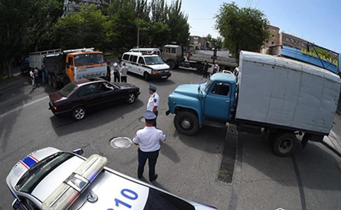 В Ереване отпустили всех задержанных в связи с захватом здания полиции