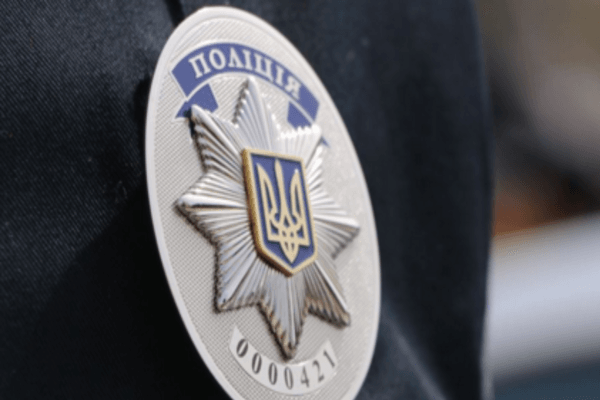 В Киеве и Борисполе поймали двух полицейских-наркоторговцев, один сбежал (ФОТО)