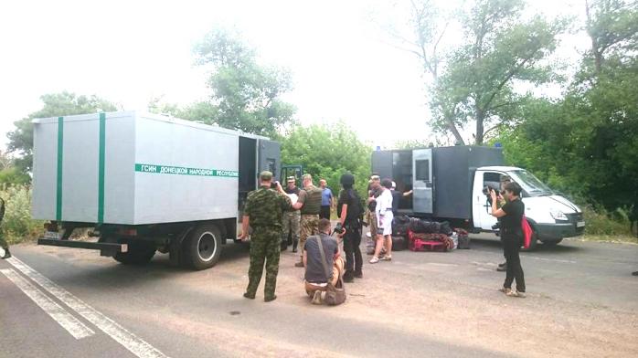 Боевики ДНР передали Украине 23 осужденных