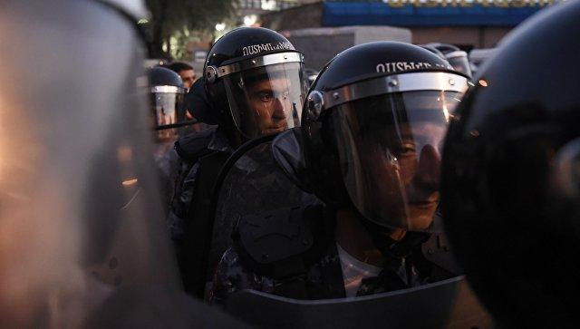 В Ереване за беспорядки арестованы 16 человек