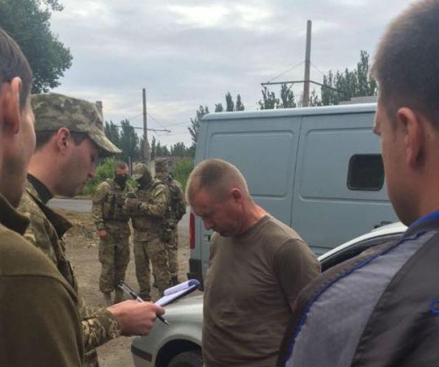 Полторак звільнив заступника командира бригади ЗСУ, затриманого за продаж боєприпасів