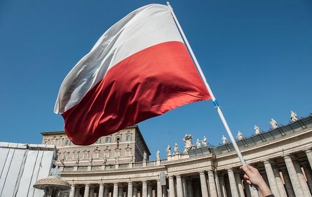 Еврокомиссия: У Польши три месяца на поиск выхода из конституционного кризиса