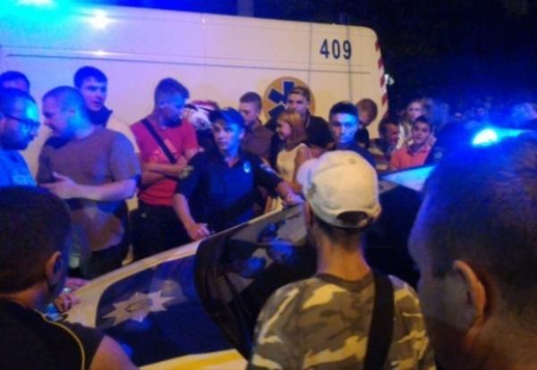 В Харькове полиция спасла виновника смертельного ДТП от линчевания (ФОТО)