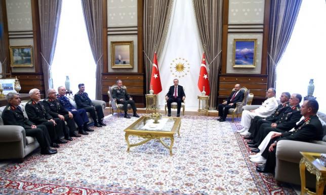 В Турции 167 генералов получили новые должности