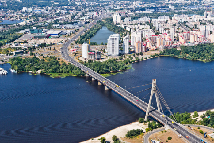 Кличко утвердил переименование Московского проспекта в честь Бандеры