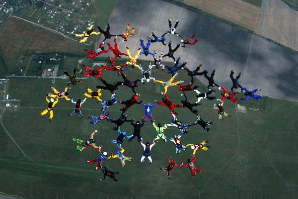 Українські парашутисти встановили новий національний рекорд
