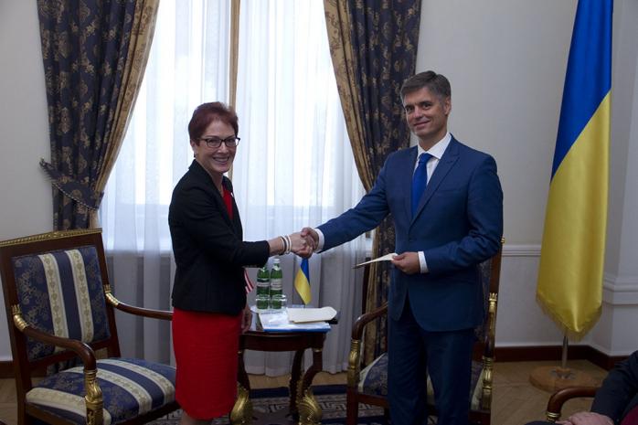До України прибула новий американський посол Марі Йованович
