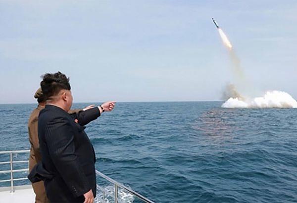 КНДР запустила нову ракету