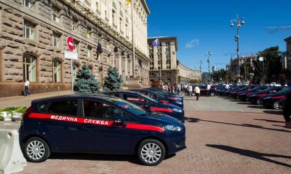 Лікарні Києва отримали 100 нових автомобілів (ФОТО)