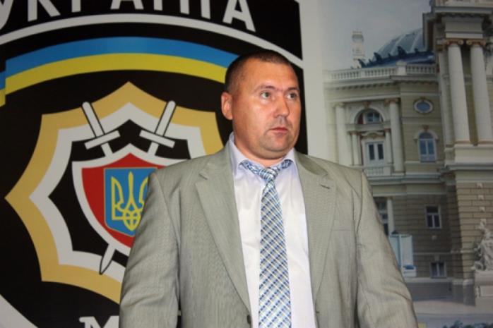 Погорілого на хабарі екс-начальника одеської міліції випустили з-під варти