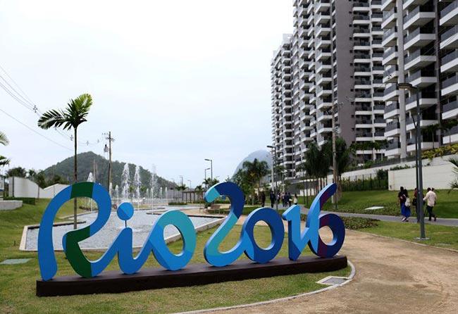 Троих испанских паралимпийцев обворовали в Рио