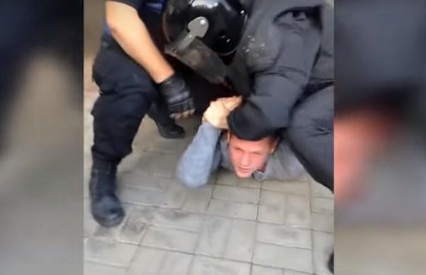 Столкновения под «Киевгорстроем»: задержан руководитель киевской ячейки «Азова» (ВИДЕО)