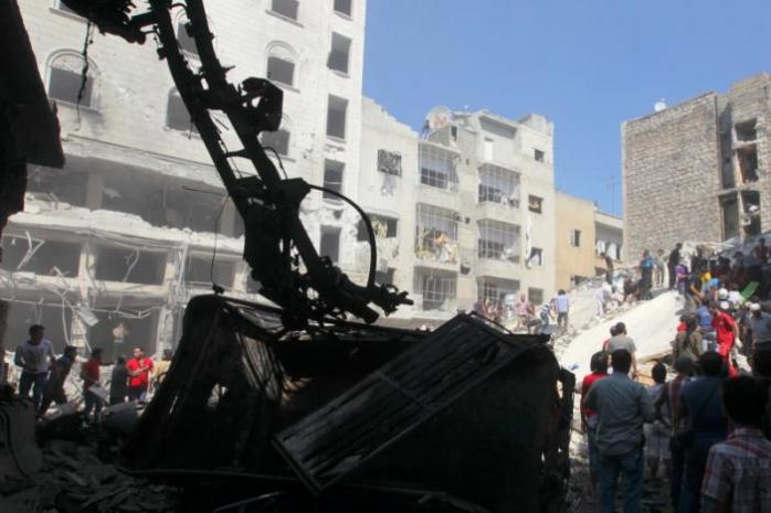 Авіаудари по сирійському Ідлібу: загинуло більше 25 осіб