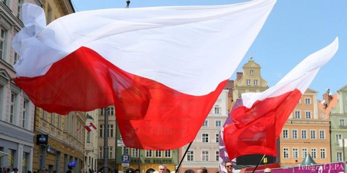 Польша выдаст украинцам более миллиона виз