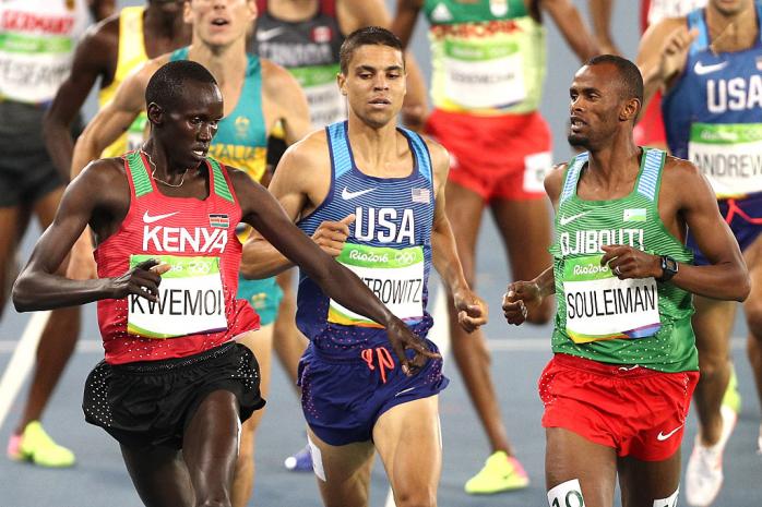 Паралимпийцы пробежали 1,5 тыс. м быстрее олимпийского чемпиона