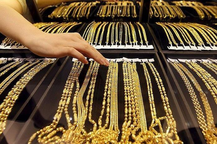 Фіскальна служба конфіскувала золота на 300 млн грн у ювелірів, які не платили податки