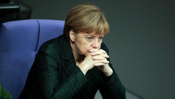 Партия Меркель ХДС потеряла большинство в парламенте Берлина