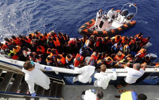Близ Египта затонуло судно с мигрантами: десятки погибших
