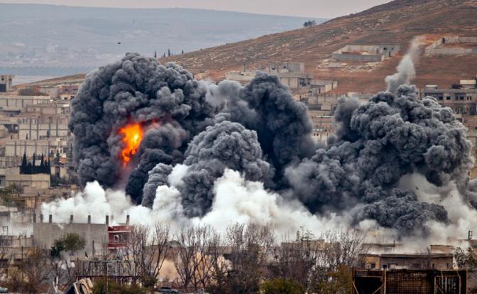 США и ЕС требуют от РФ прекратить огонь в Сирии