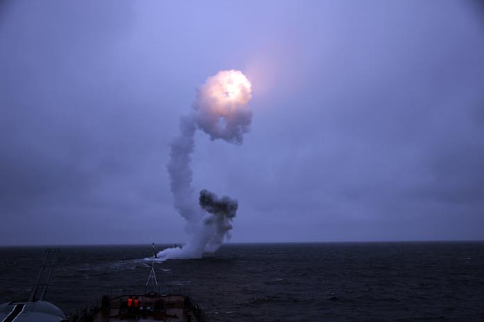 В Росії вибухнула чергова балістична ракета, запущена з підводного човна