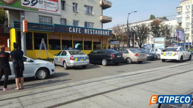 У київському кафе підстрелили чоловіка (ФОТО)