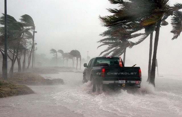 Уже более 570 человек погибли от урагана «Мэтью»