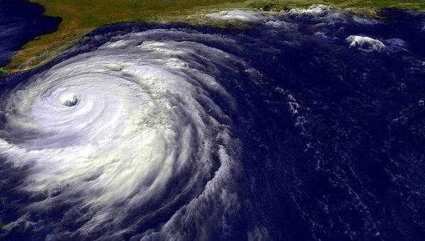 NASA показало смертельный ураган «Мэтью» из космоса (ВИДЕО)