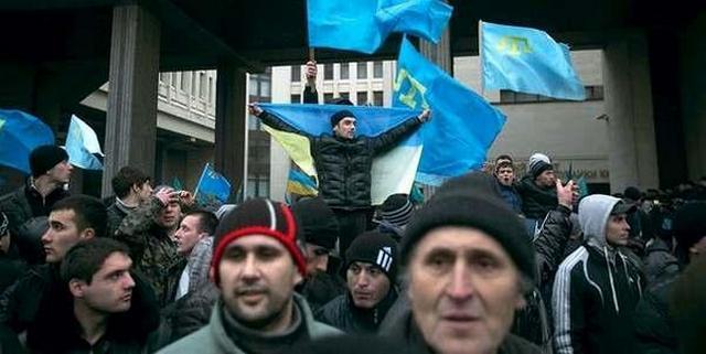 До 7 января продлен арест двум крымским татарам, которые противились аннексии