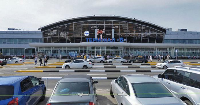 Міністр інфраструктури: Українським аеропортам необхідно позбутися російської мови
