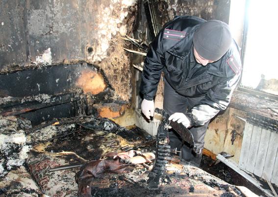 Взрыв в Житомире: мужчина пытался распилить сейф с боеприпасами (ФОТО)