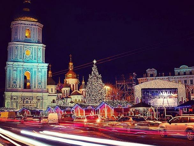 У Києві планують витратити близько 150 тис. грн на новорічні святкування