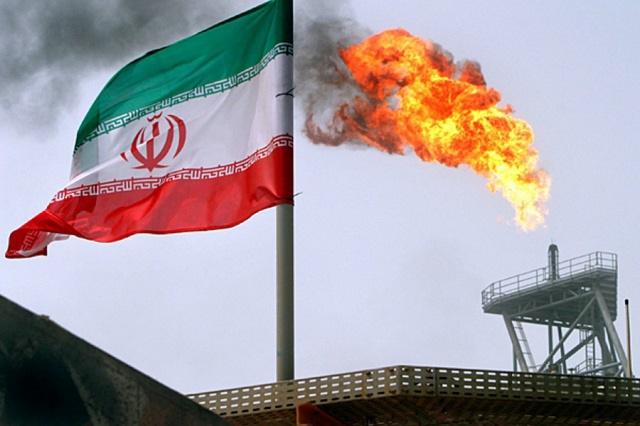 Обама продовжив санкції проти Ірану