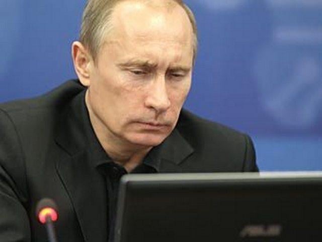 Американские хакеры проникли в электронные системы Кремля — СМИ
