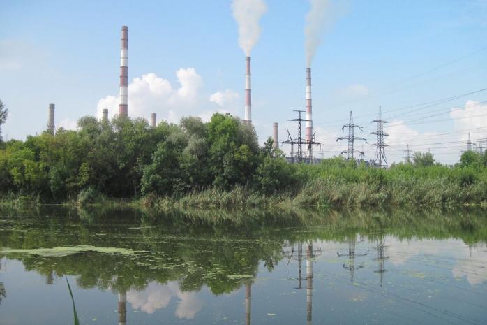 Луганський завод два роки зливав тонни хімікатів у Сіверський Донець — СБУ (ФОТО)