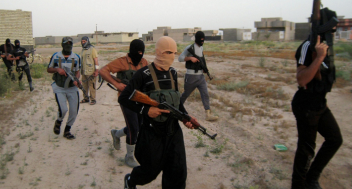 Пятеро боевиков ИГИЛ бежали из Мосула, прихватив с собой миллионы долларов — СМИ