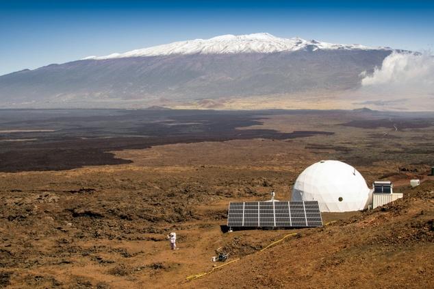 NASA начало учения на Гавайях в рамках имитации миссии на Марс (ФОТО)