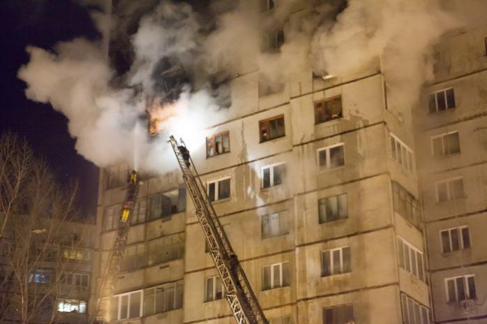 У багатоповерхівці Львова пролунав потужний вибух (ФОТО)