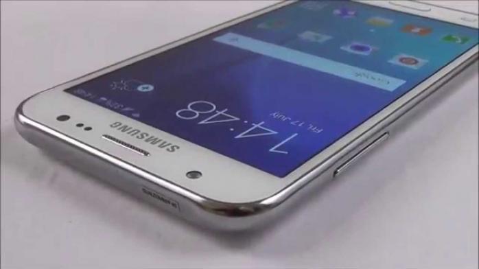 Во Франции загорелась еще одна модель смартфона Samsung
