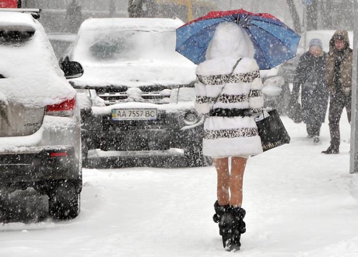 До кінця тижня в Україні очікуються сильні снігопади (КАРТА)